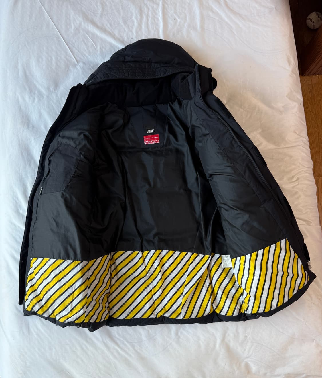 2+1) 데상트 아우디 대장급 구스다운 패딩 L-XL 상품이미지5