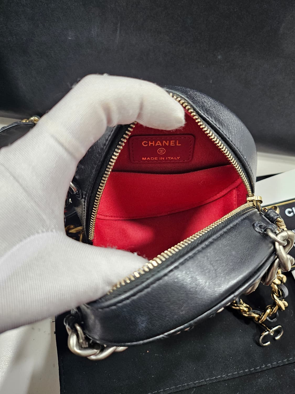 [정품]샤넬 블랙 램스킨 19 탬버린 체인 크로스백 은장 AP0945 상품이미지8