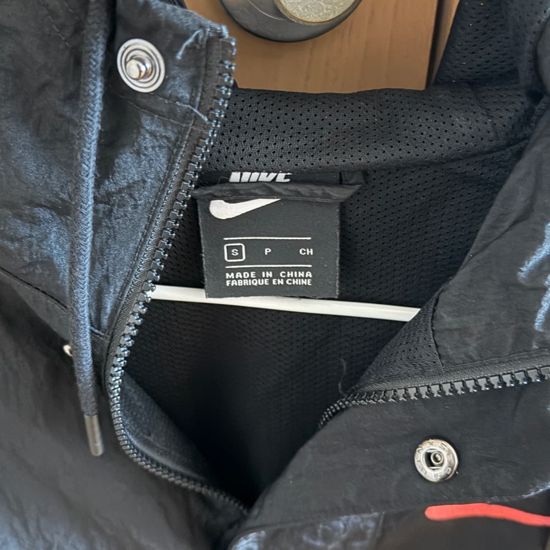 나이키 더블스우시 바람막이 상품이미지3