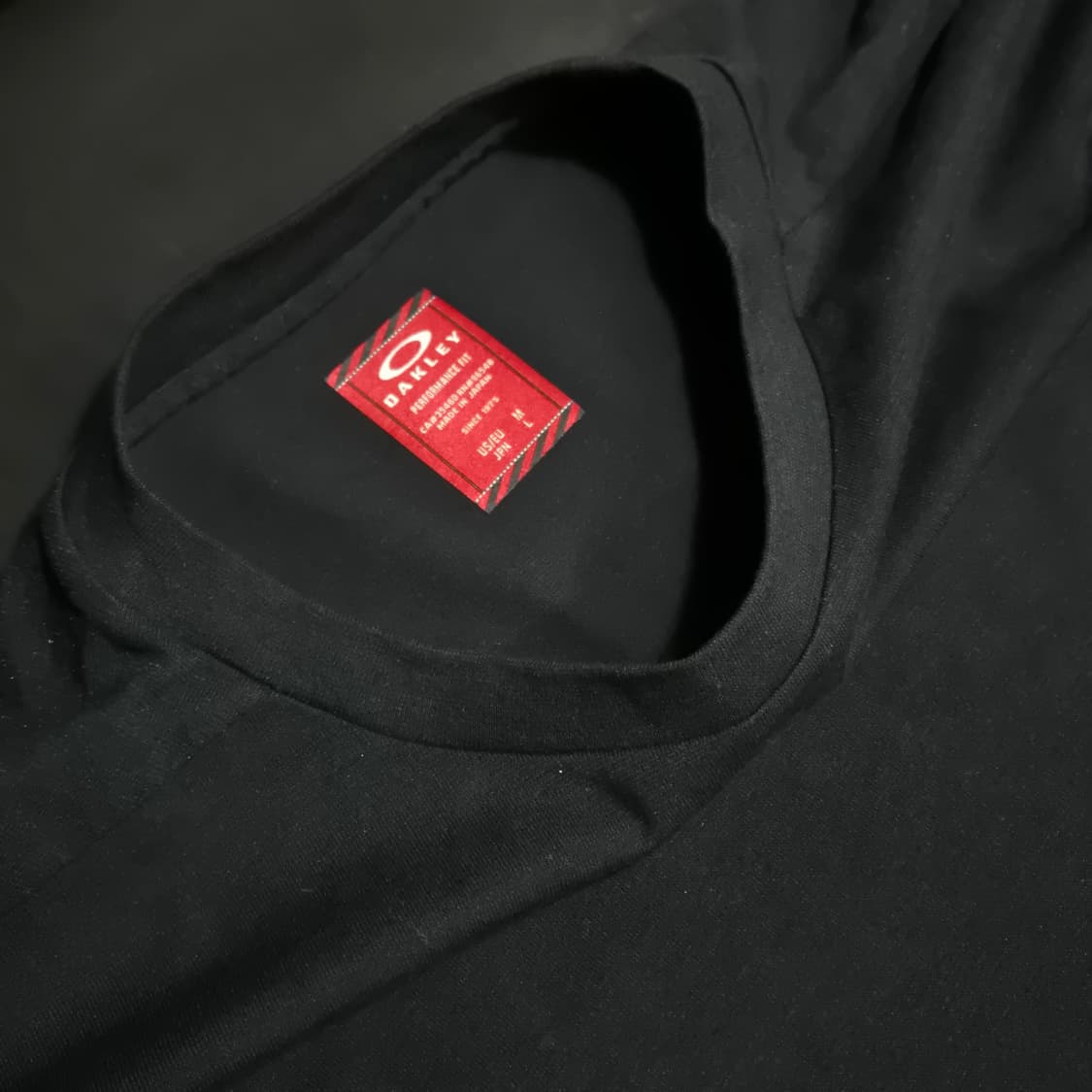 오클리 RS VEIL 1975 L사이즈 롱슬리브 티셔츠 상품이미지3