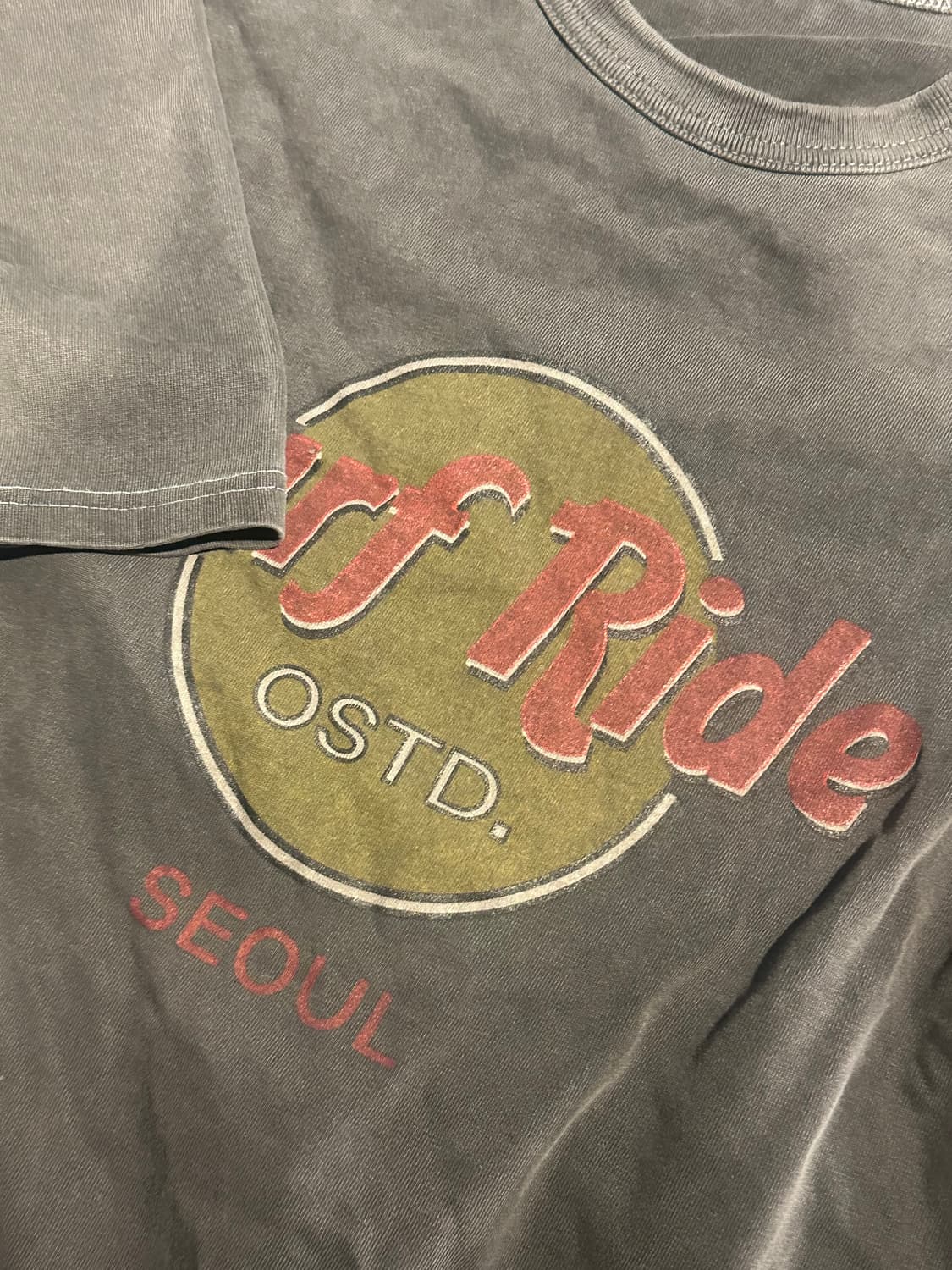 아웃스탠딩 서퍼 반팔 L팝니다 상품이미지2