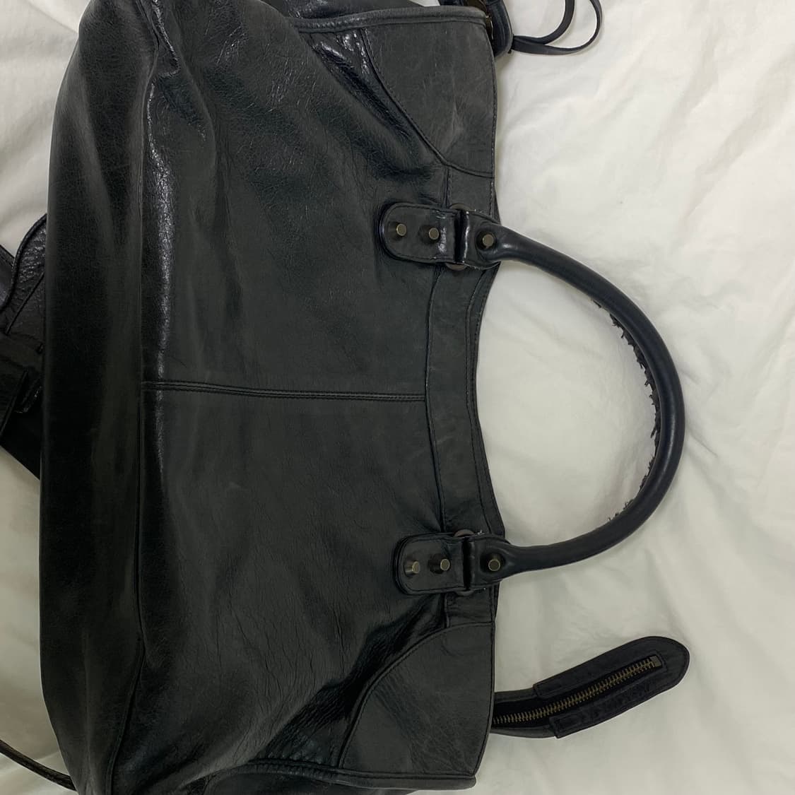 발렌시아가 시티백 모터백 블랙 흑장 상품이미지2