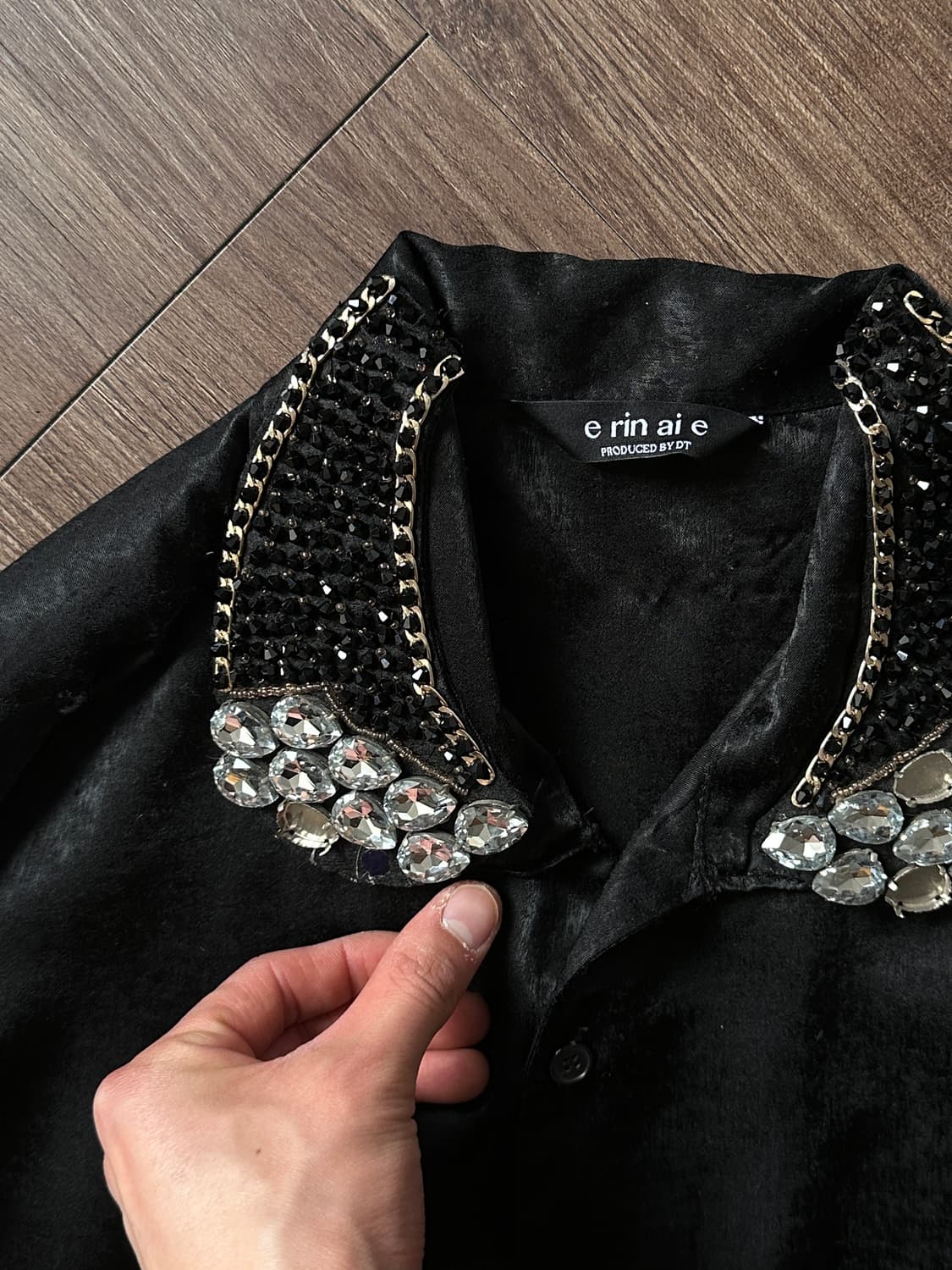 e rin ai e 비즈 디테일 & 실크 셔츠 상품이미지9