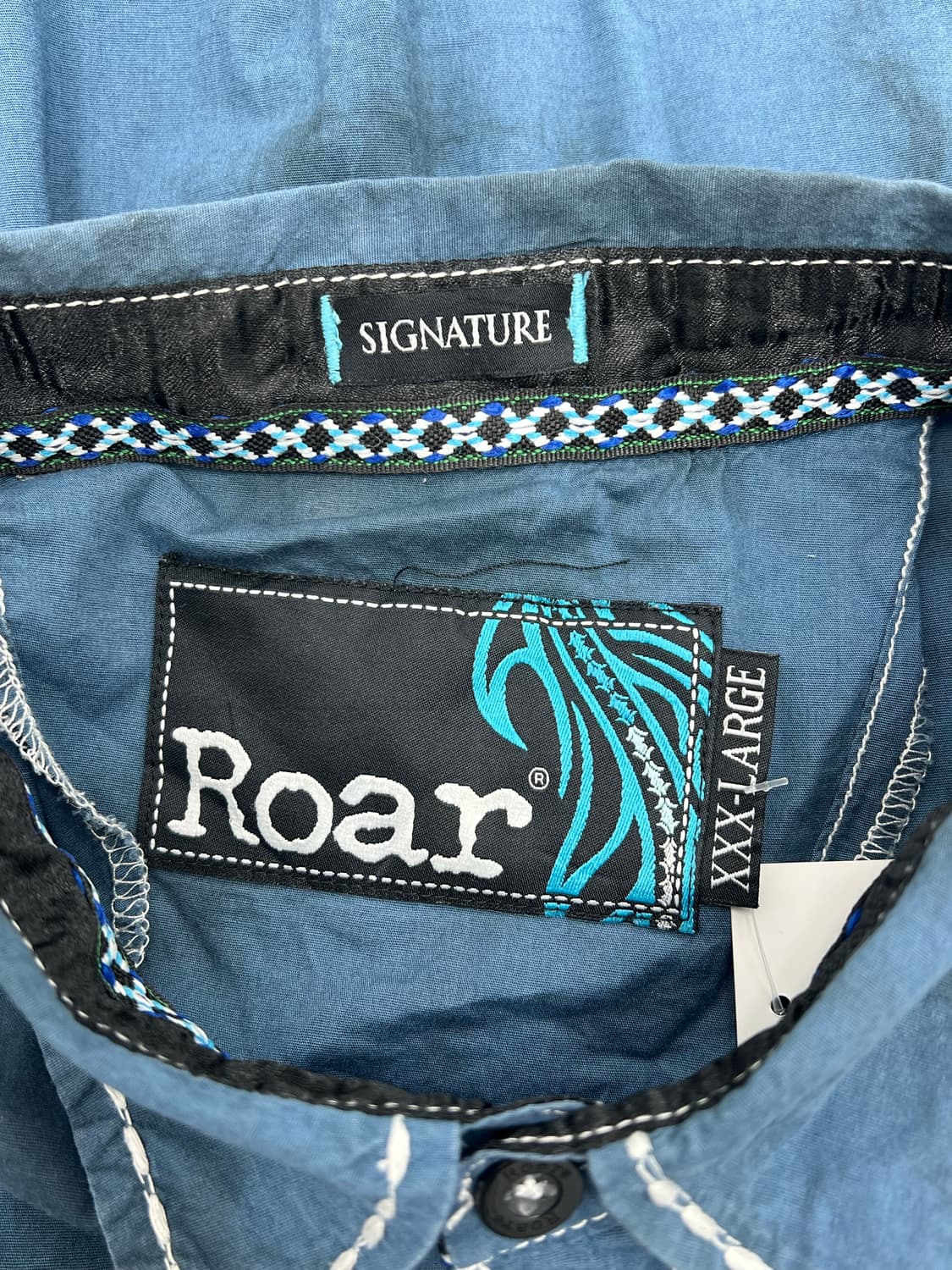 Roar 자수 디테일 셔츠 상품이미지5
