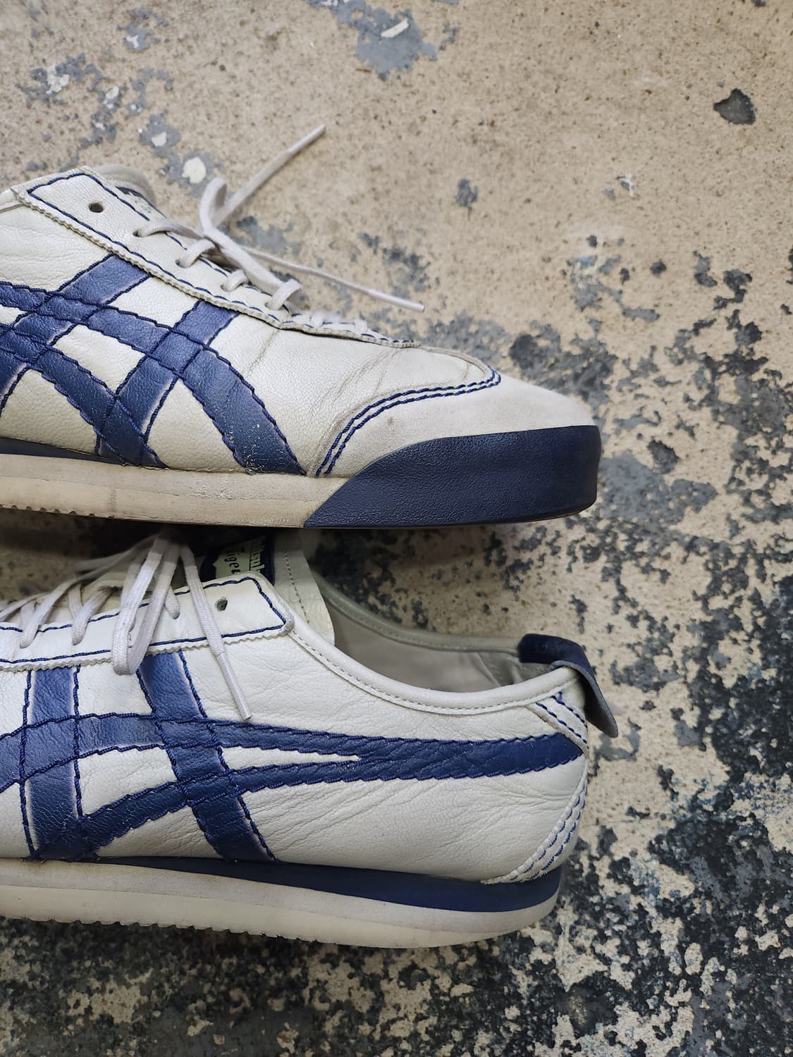 아식스 오니츠카타이거 멕시코 66 SD  280mm

 상품이미지2