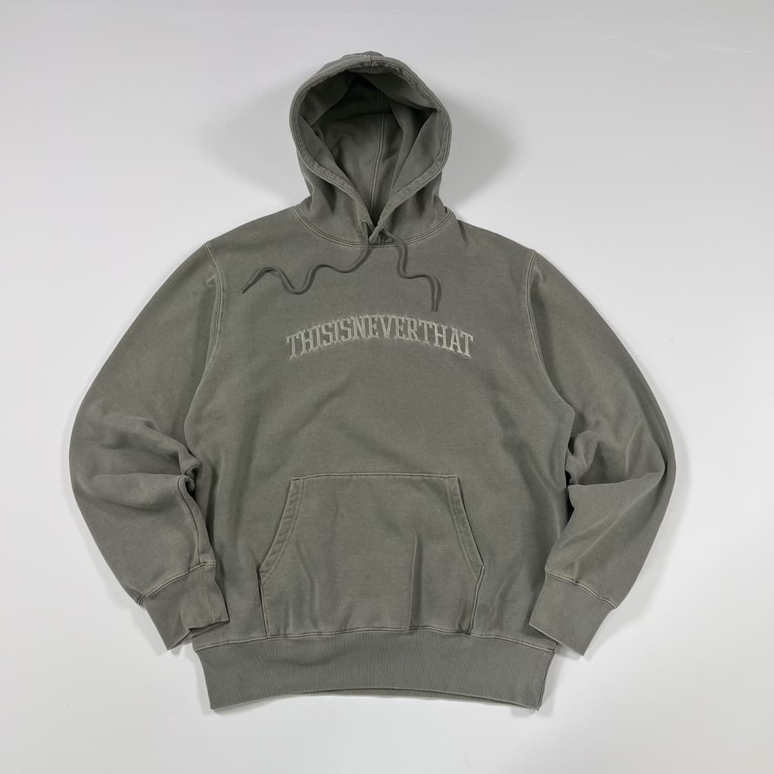 디스이즈네버댓 후드티 상품이미지1