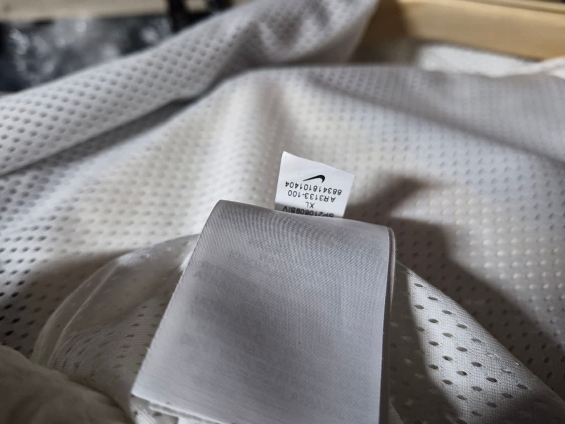 나이키 빅시우스 바람막이( XL) 상품이미지9