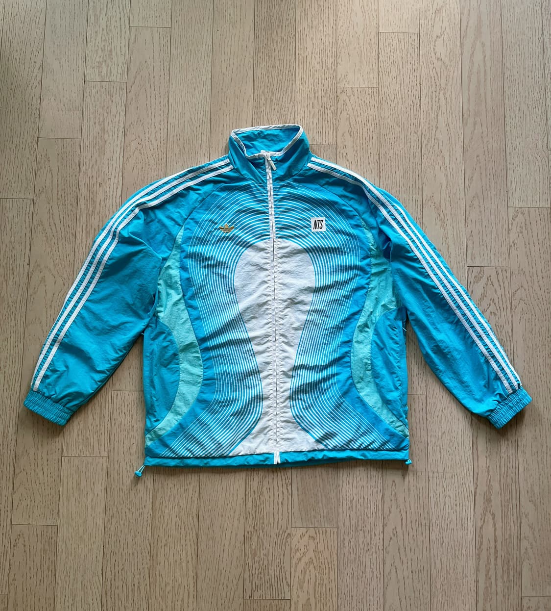 아디다스 x NTS 라디오 SST 트랙탑 XL 상품이미지5