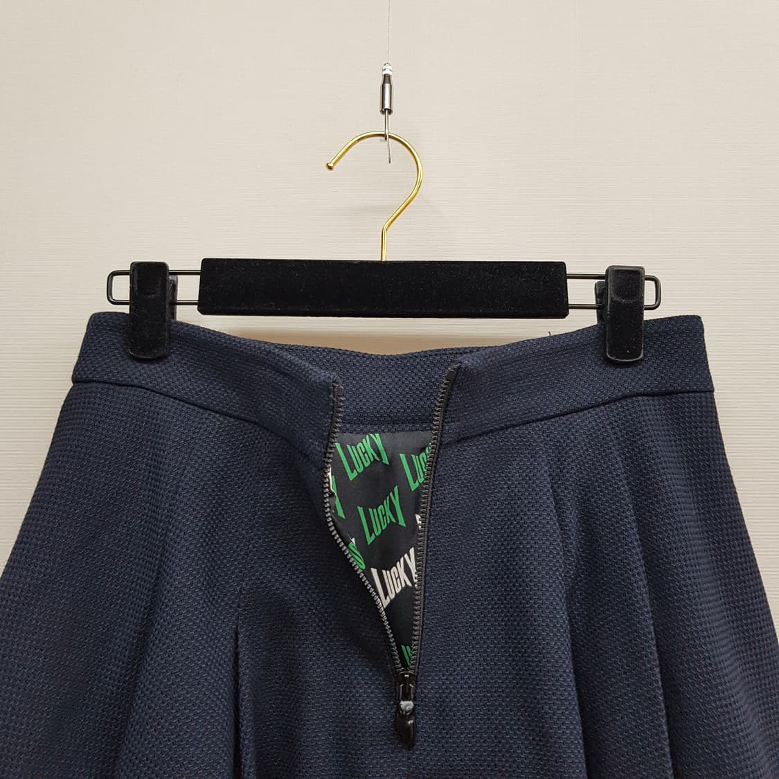 럭키슈에뜨 2022 플레어 A라인 볼륨 스커트 S사이즈 상품이미지5