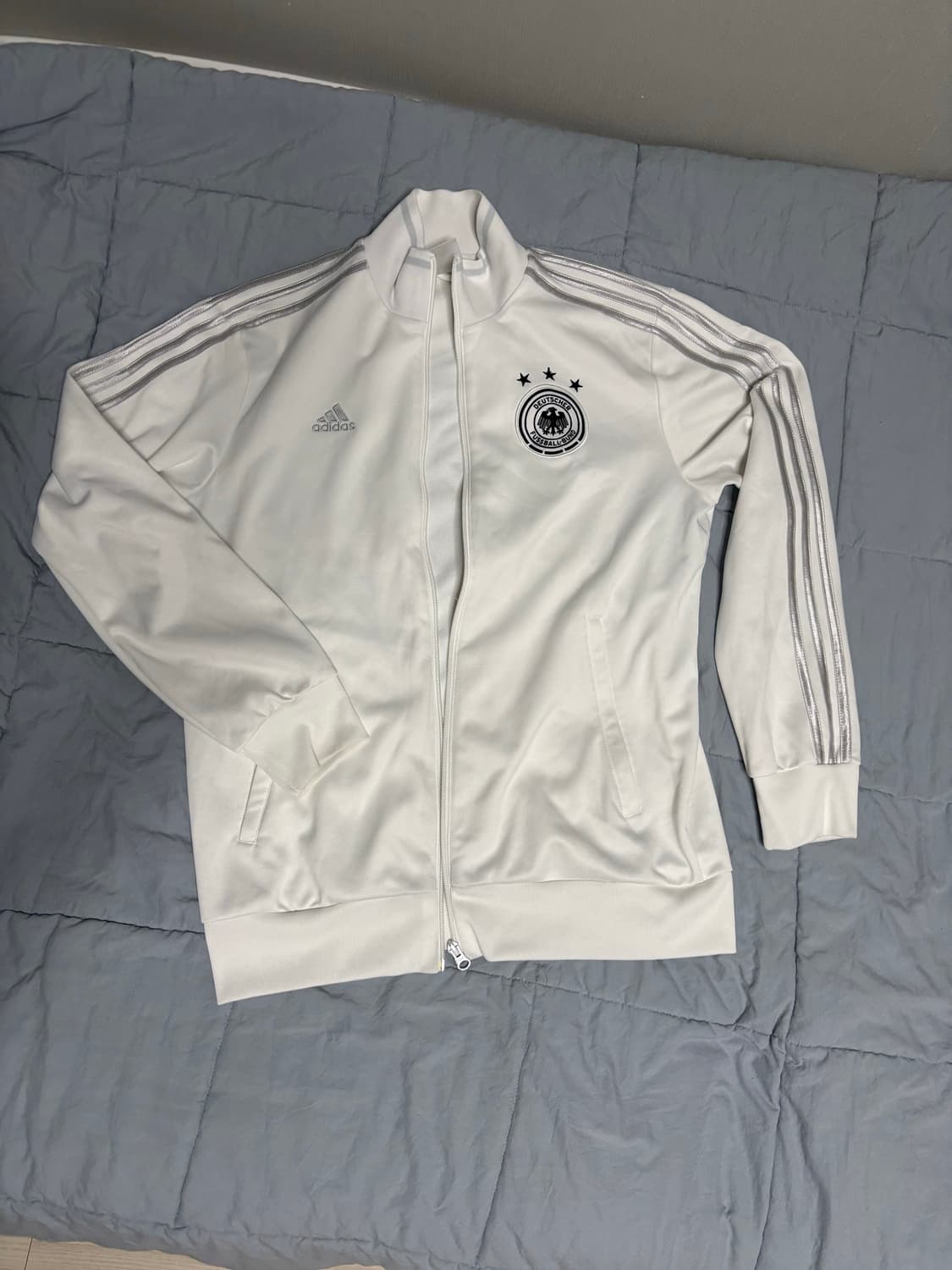아디다스 독일 트랙집업 실버 상품이미지2