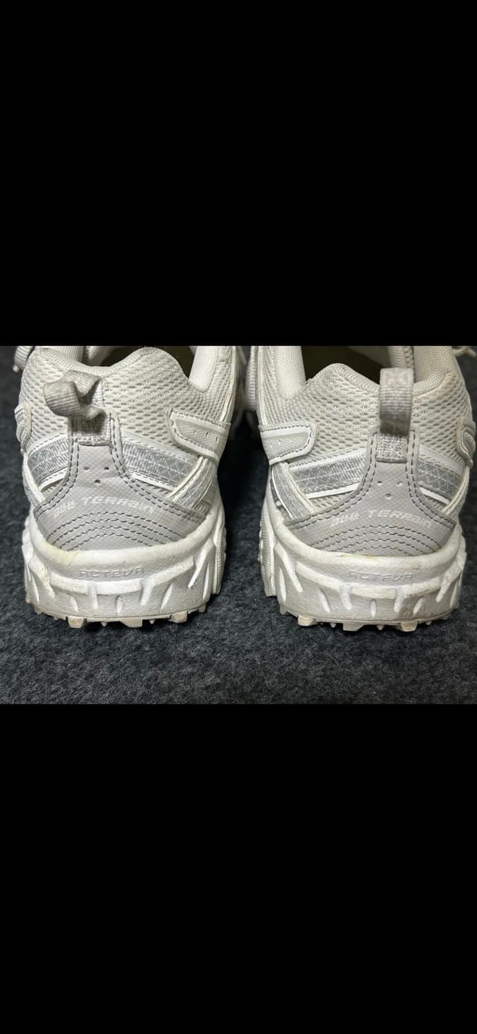 [290]뉴발란스 410v5 화이트 러닝화 상품이미지5