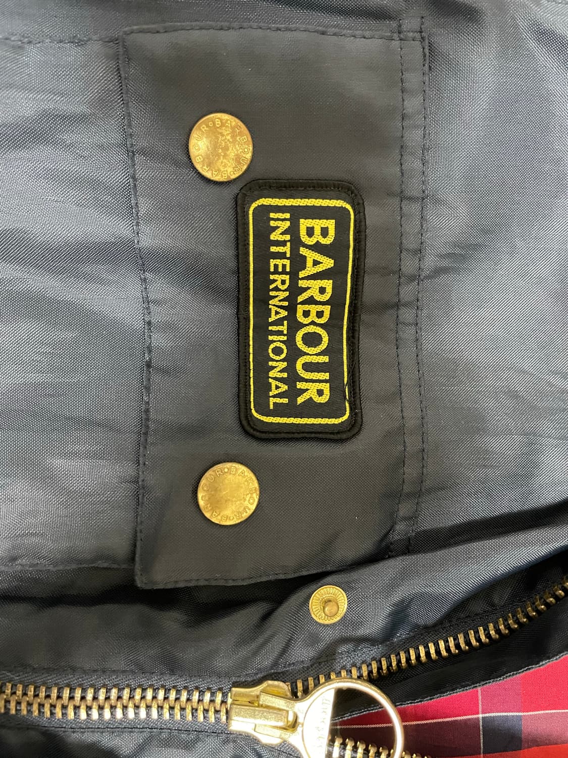 바버 인터내셔널 자켓 M 네이비팝니다 상품이미지2