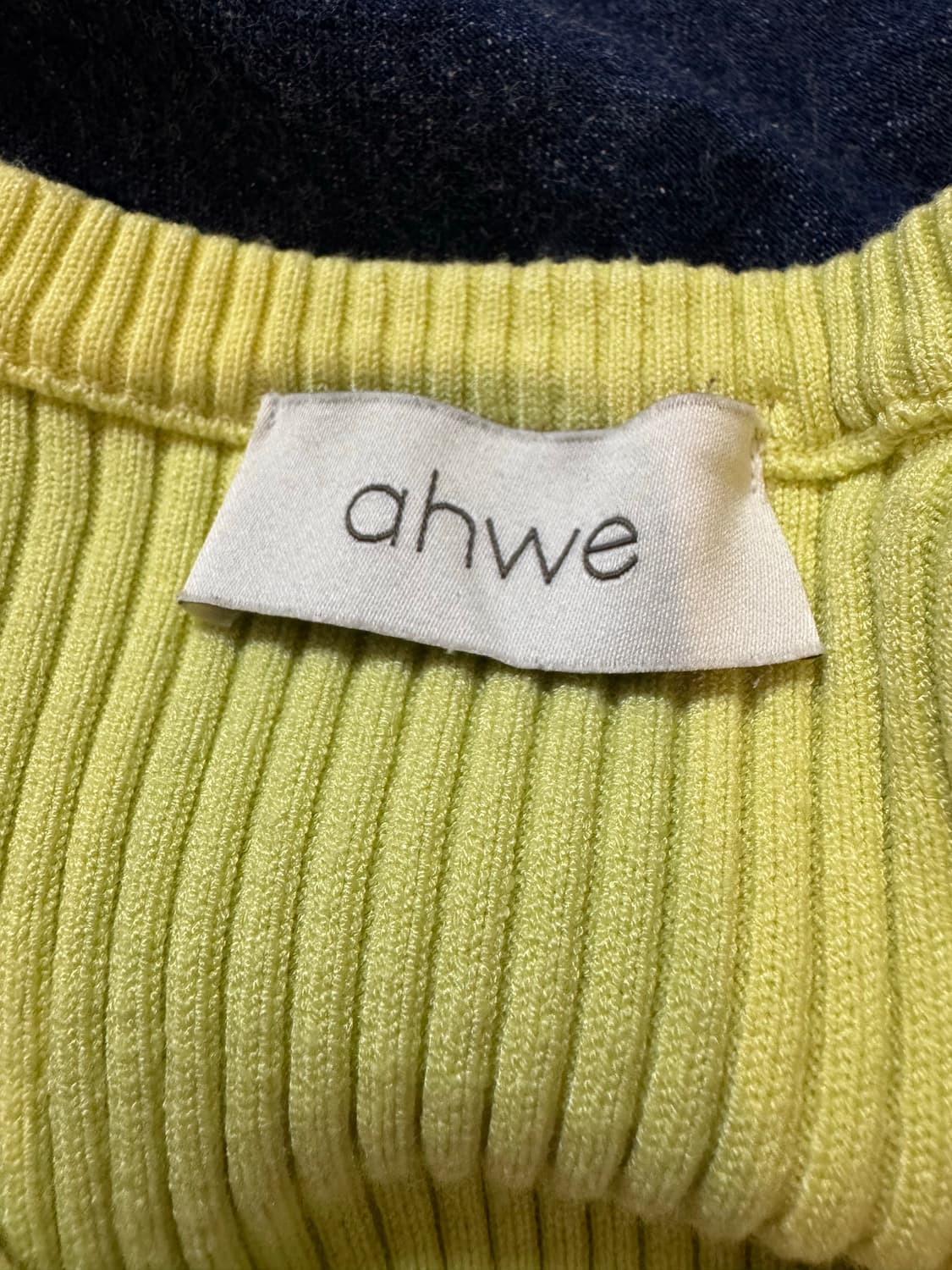 ahwe 아위 볼륨슬리브 니트 상품이미지4