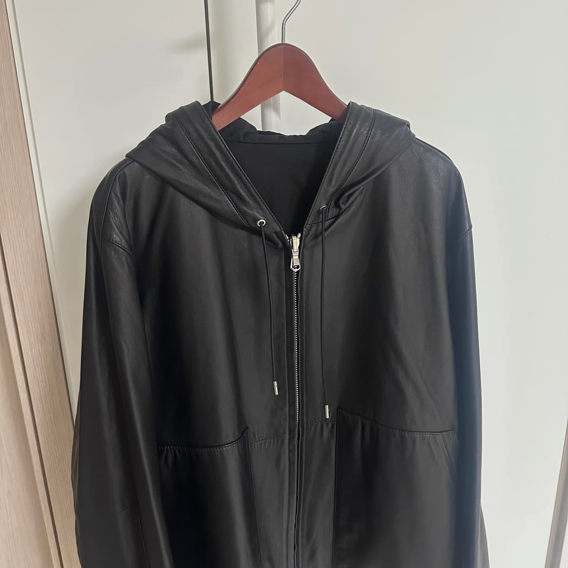 솔리드옴므 램스킨 양가죽 레더 후드 자켓 우영미 상품이미지2