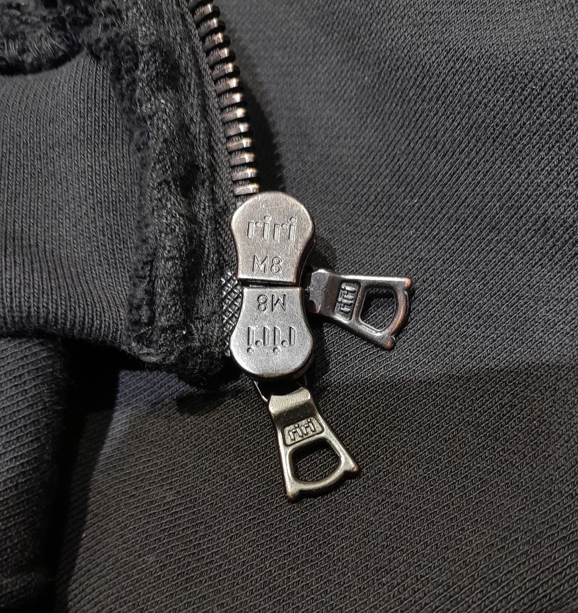 💥블랙아웃 빈티지워싱 그라데이션 집업 후드 (블랙) 상품이미지9