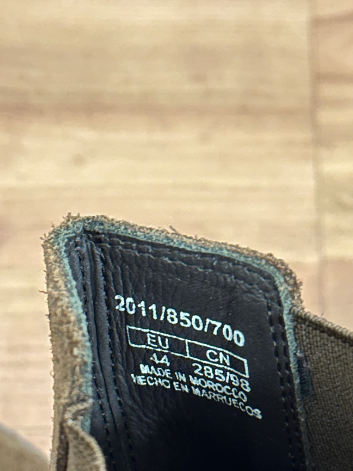 [1회착용] 마시모두띠 스웨이드 소가죽 첼시부츠 다크브라운 EU44 상품이미지3