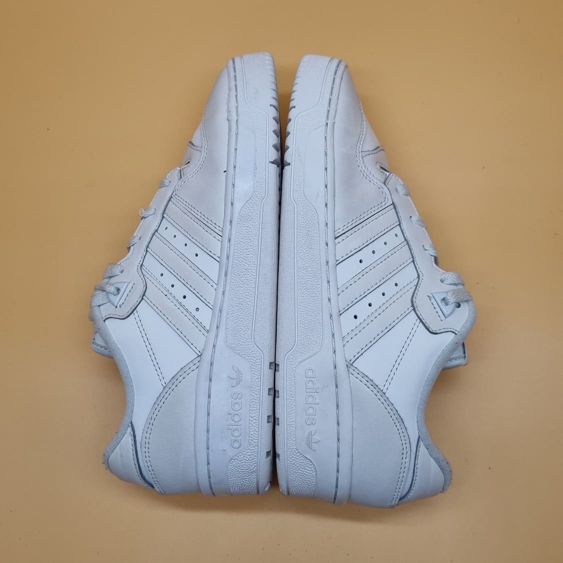 아디다스 라이벌리 로우 남성스니커즈260. 상품이미지5