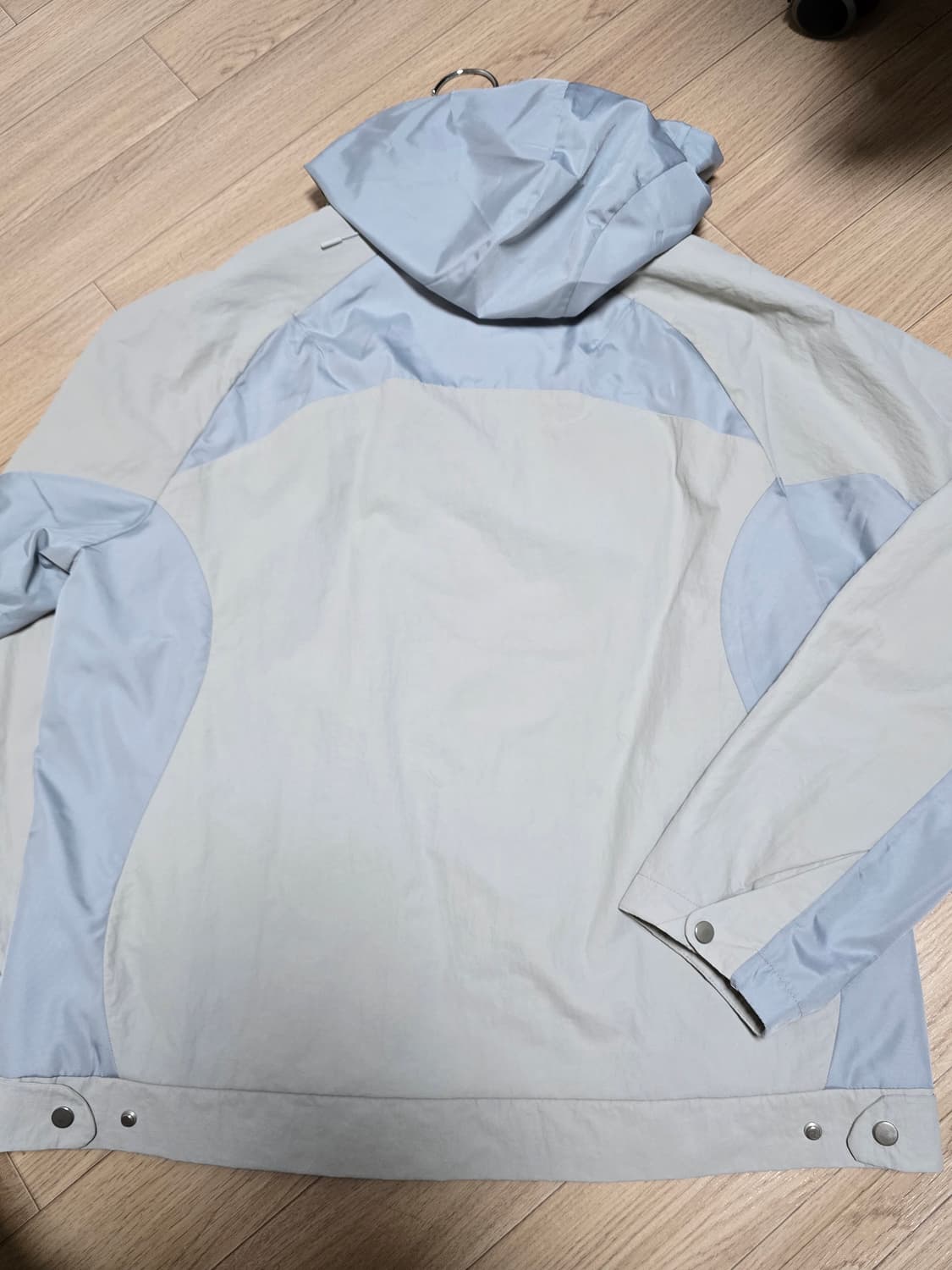 산산기어 콘트레스트 후드 자켓 라이트 그레이 2사이즈 상품이미지4