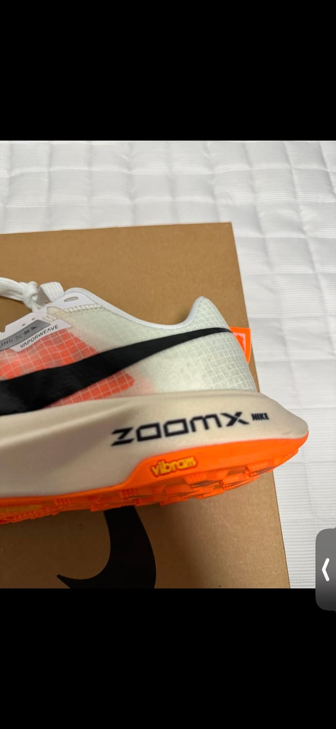 새상품) 나이키 우먼스 울트라플라이 트레일화 230 상품이미지1