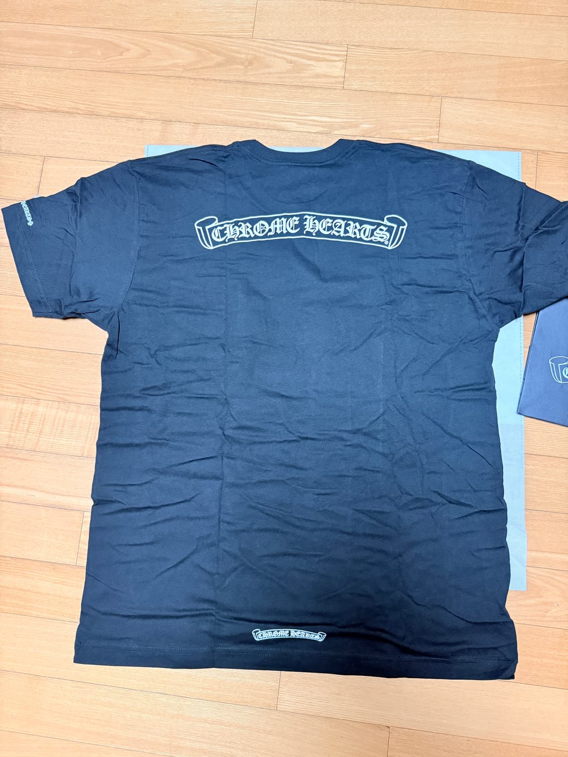 크롬하츠 스크롤라벨 로고 반팔 티셔츠 블랙 상품이미지7