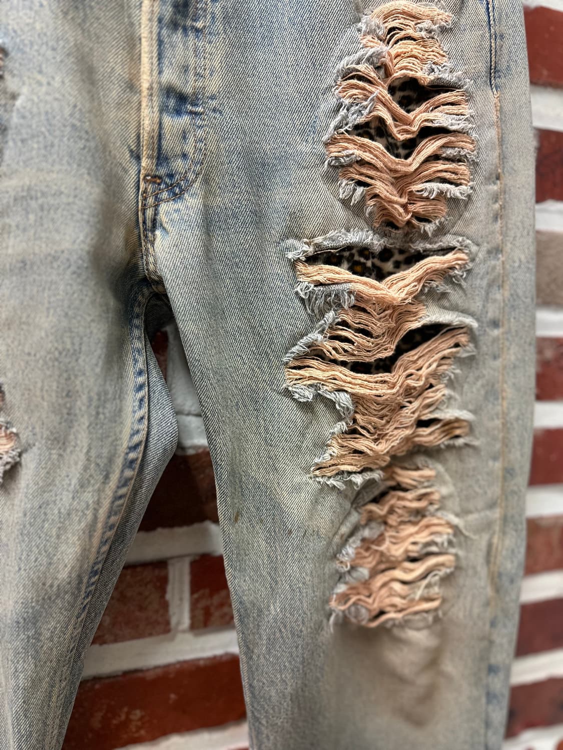 (32)리바이스 501 레오파드 데님 팬츠 상품이미지3