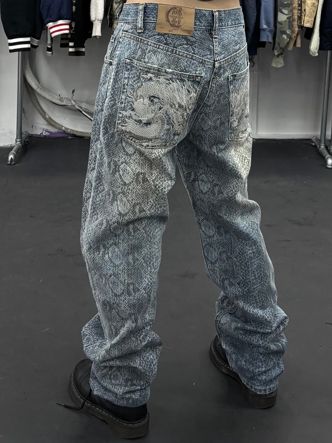 카라쿠리 타마시 뱀피 드래곤 데님팬츠 상품이미지5