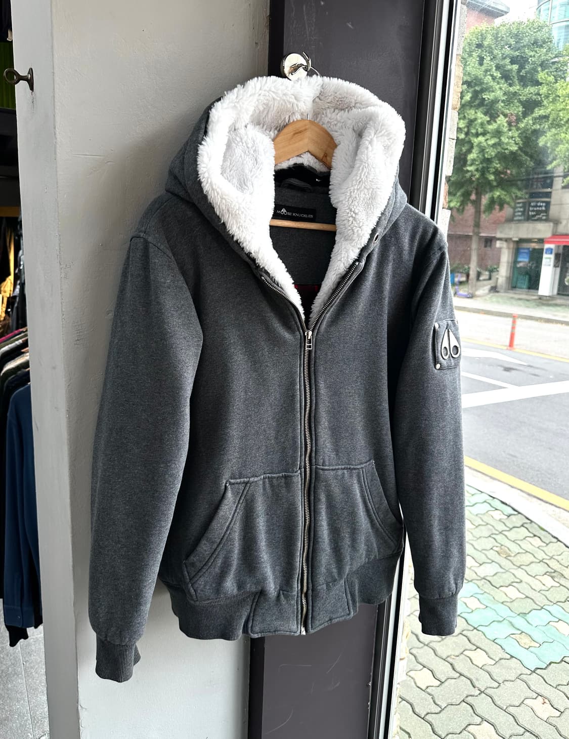 L/ 무스너클 버니 스웨터 집업 자켓 상품이미지3