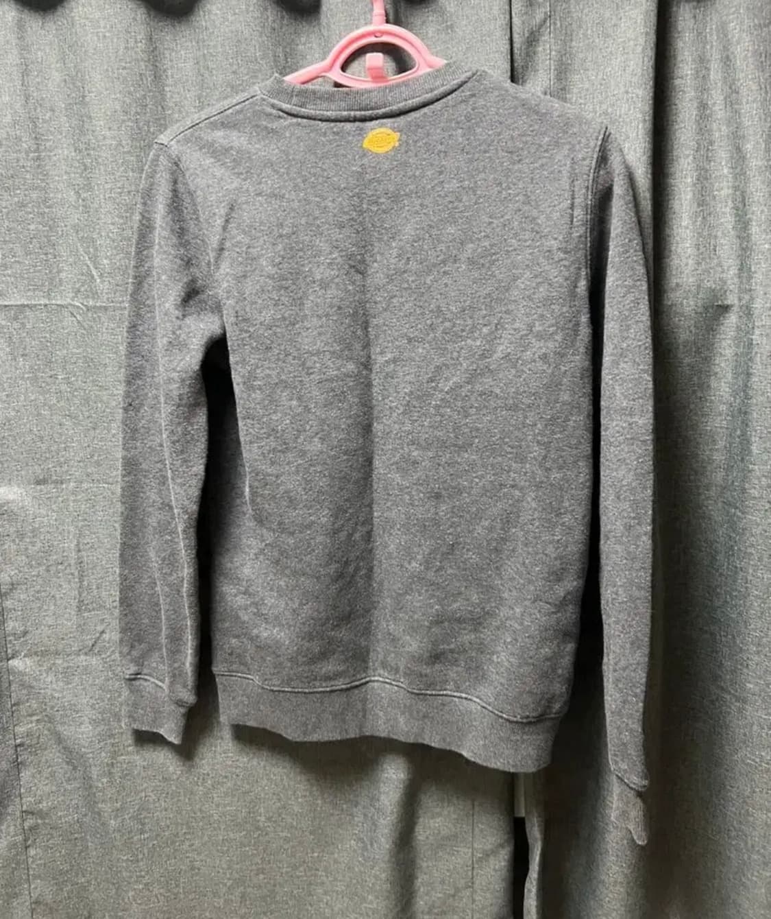 디키즈 작사 맨투맨 판매합니다 상품이미지2