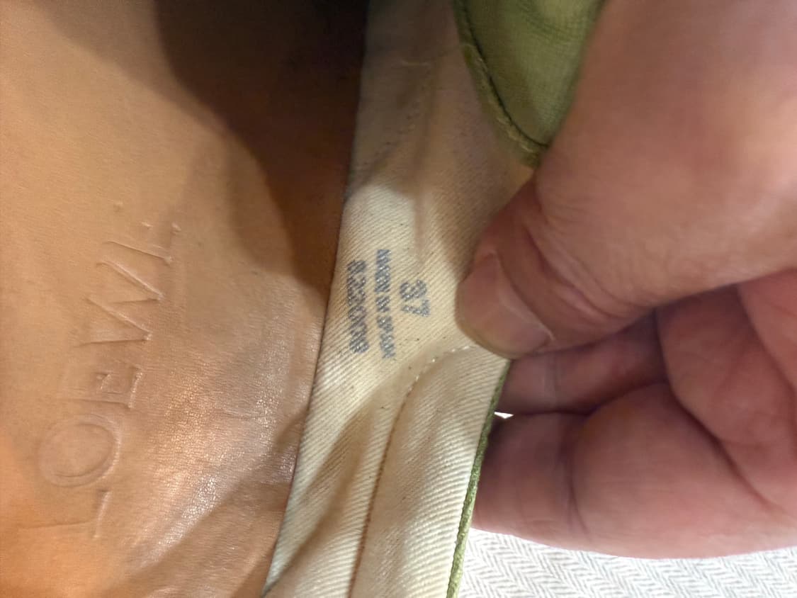 37/235-240 정품 로에베 아나그램 플랩 스니커즈 팝니다 상품이미지5