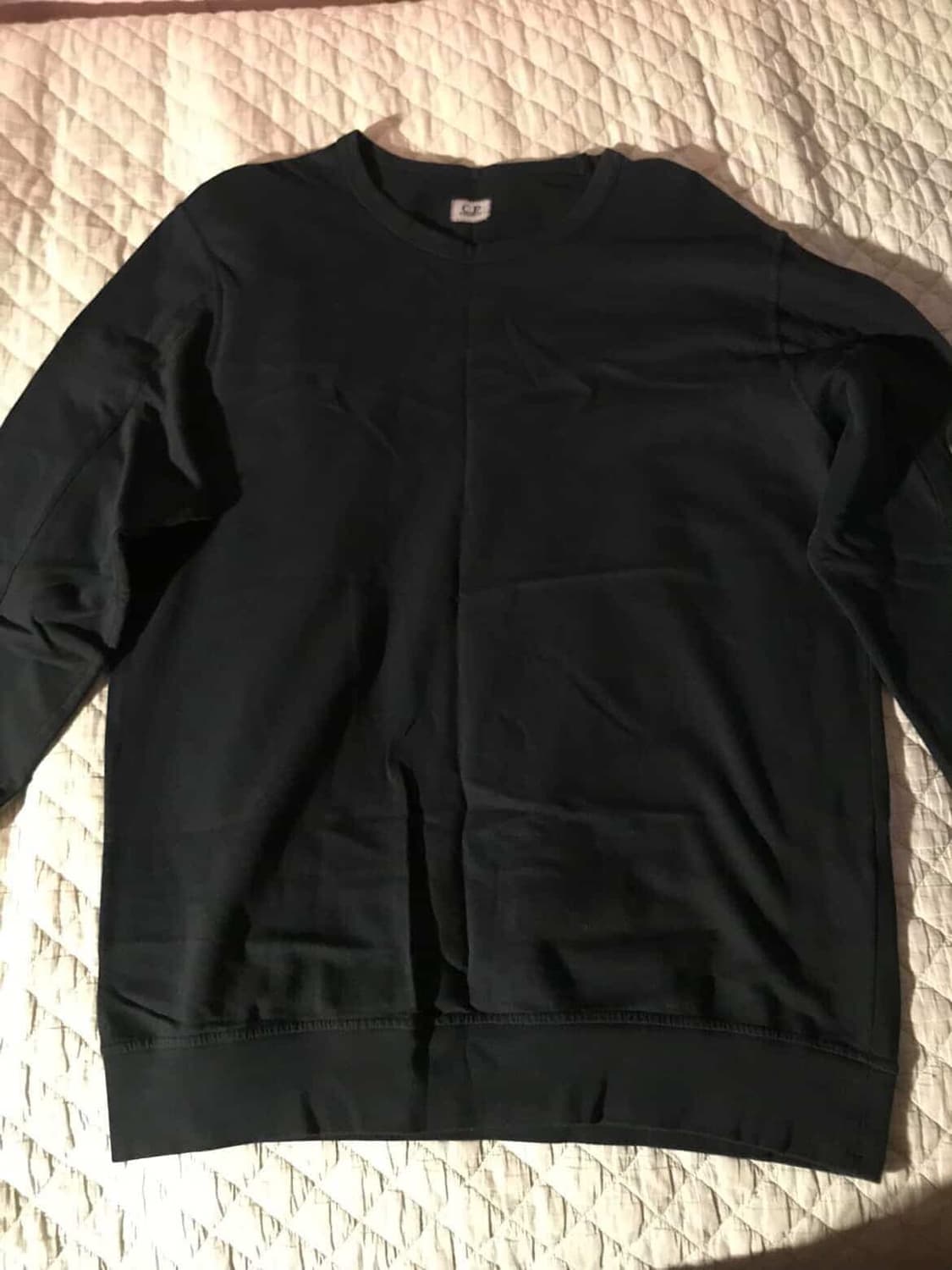 CP컴퍼니 맨투맨 상품이미지1