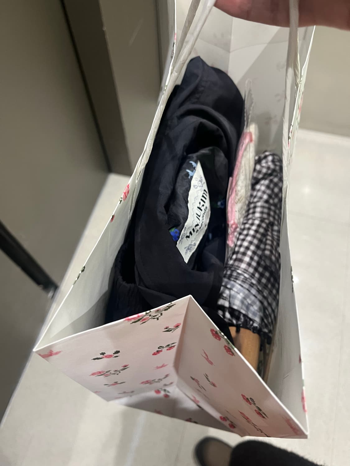 민주킴x에잇세컨즈 블루종 상품이미지2