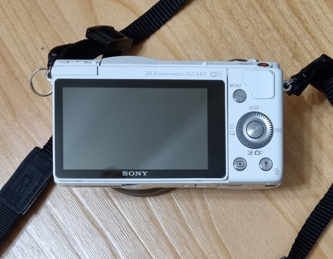 소니 카메라 A5100 + 16-50mm 렌즈 팝니다. 상품이미지4