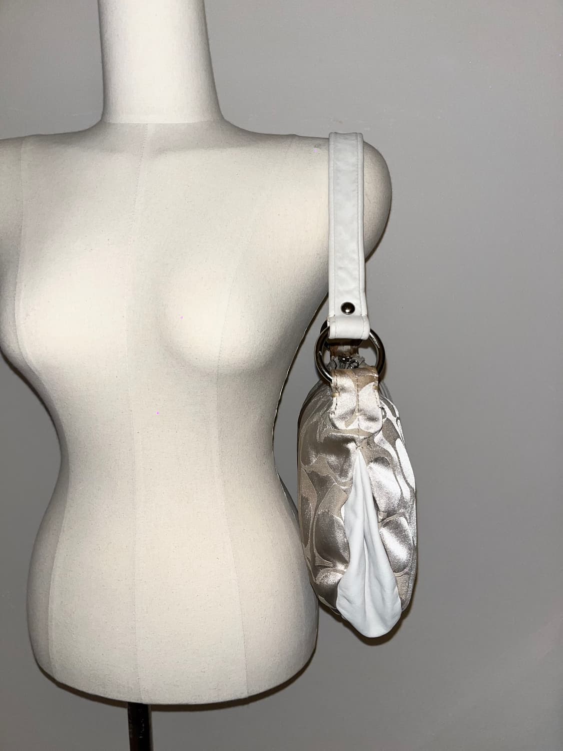 📦90s Coach Y2K allwhite shoulder bag 상품이미지6