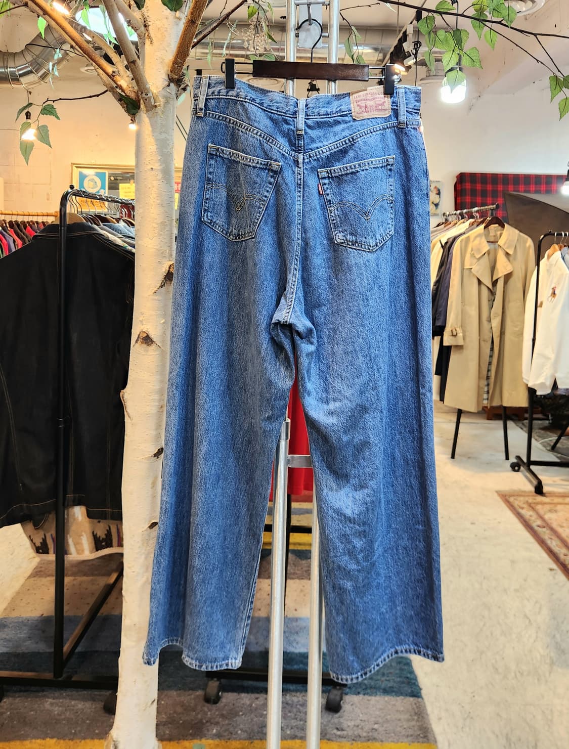 LEVIS 리바이스 하이웨스트 스트레이트 핏 데님 팬츠 상품이미지1