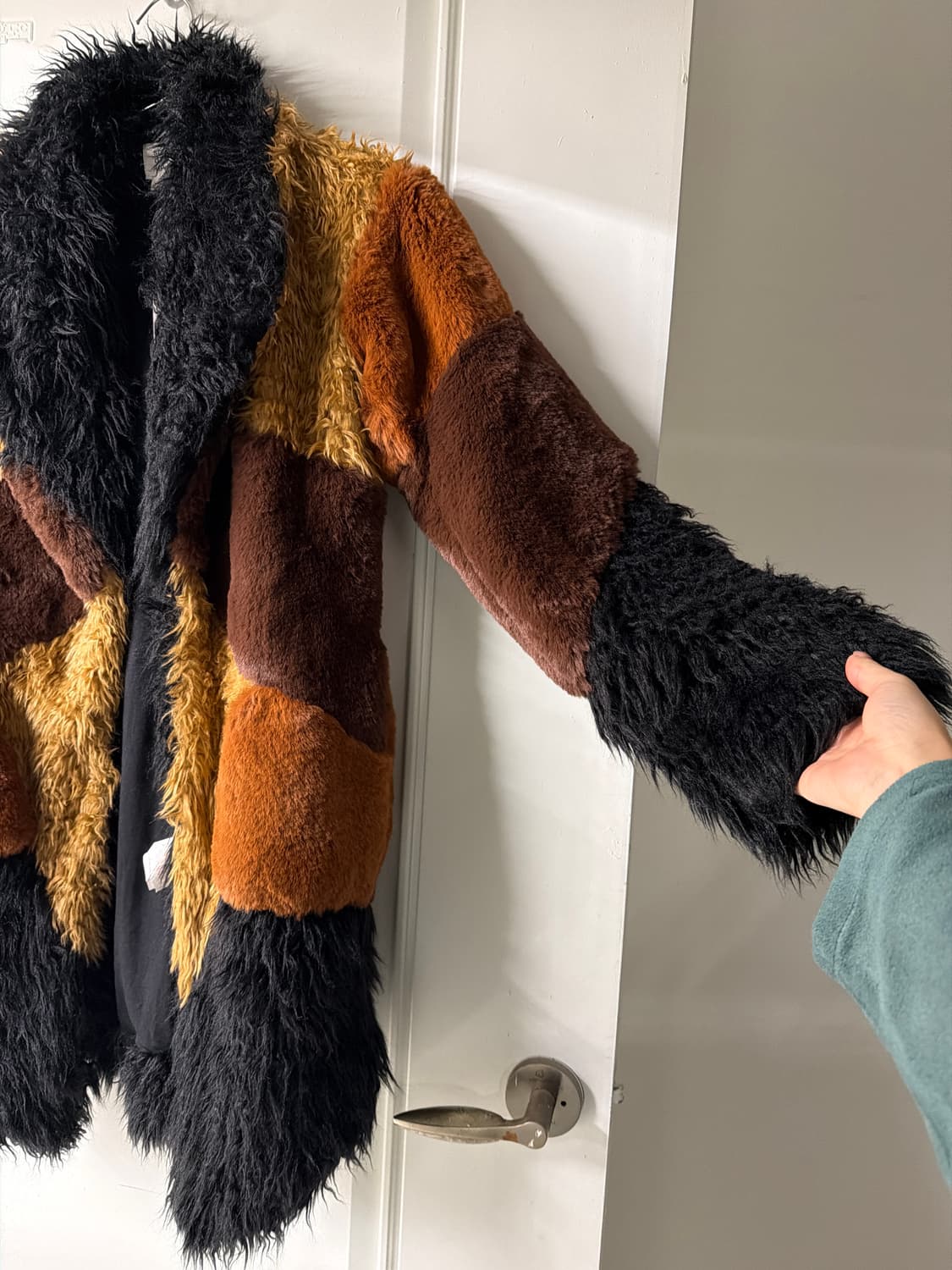 일본빈티지 Heavy Hearts Faux Fur Coat 퍼 자켓 상품이미지9