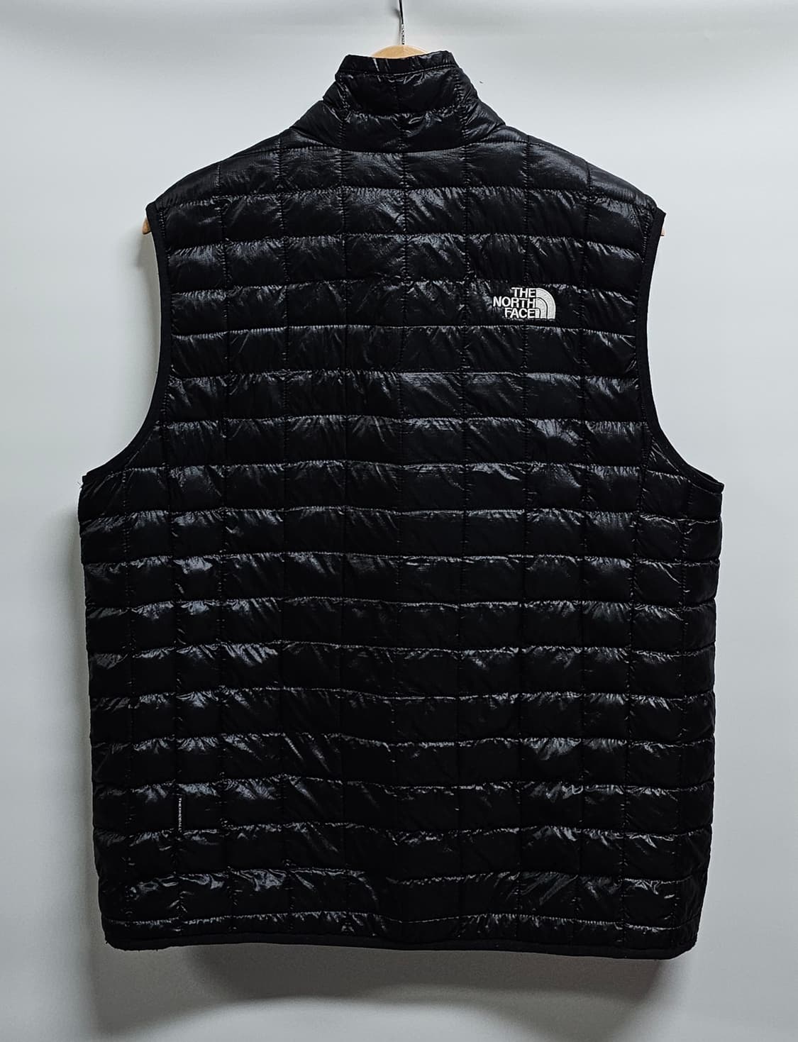 노스페이스 써모볼 패딩조끼 M 국내 L 상품이미지2