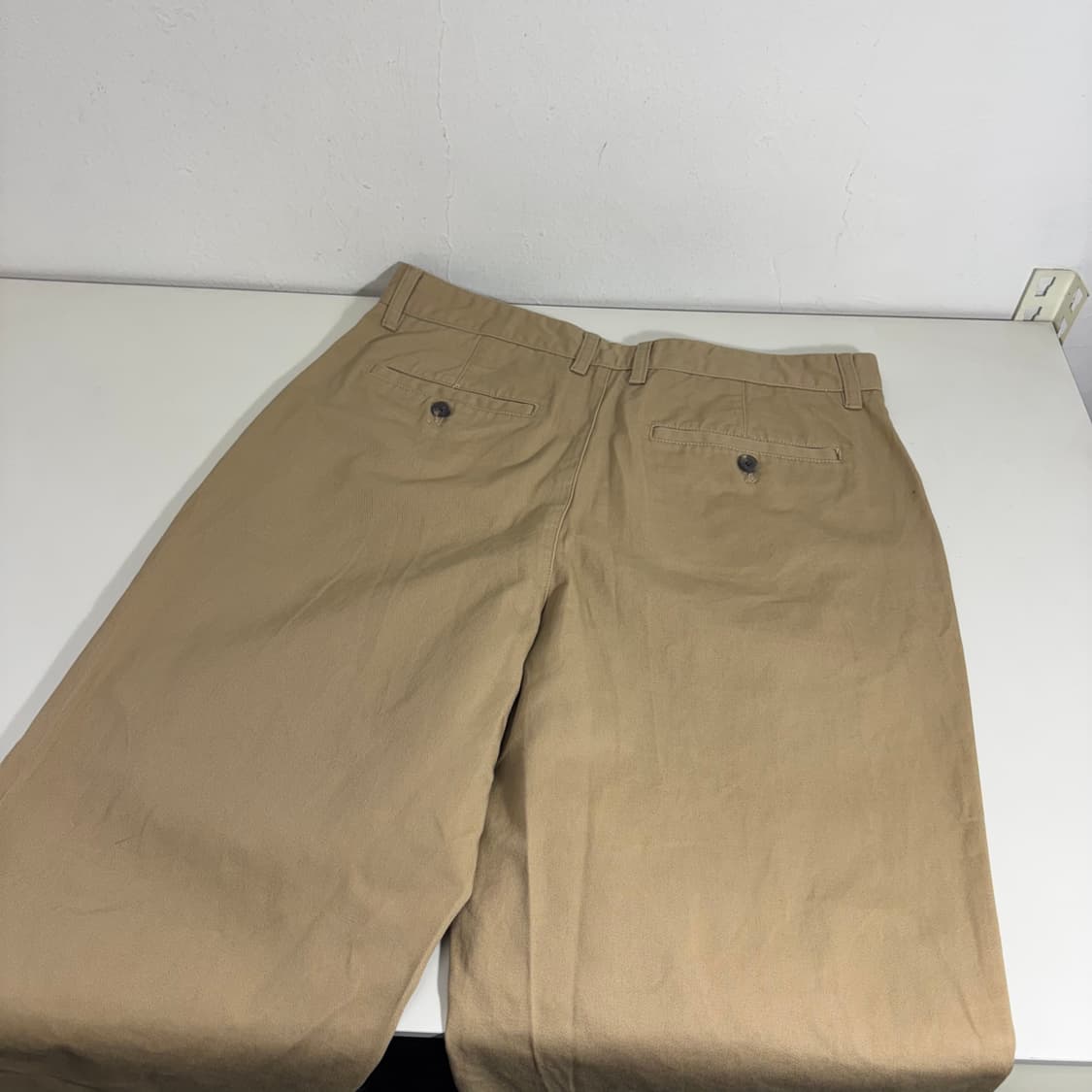 32 무신사스탠다드 무탠다드 베이지 세미와이드 치노팬츠 상품이미지4