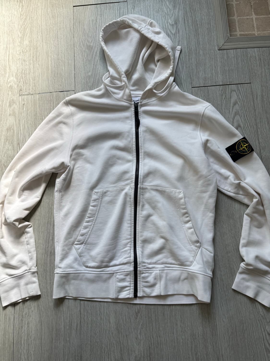 스톤아일랜드 후드집업  상품이미지2