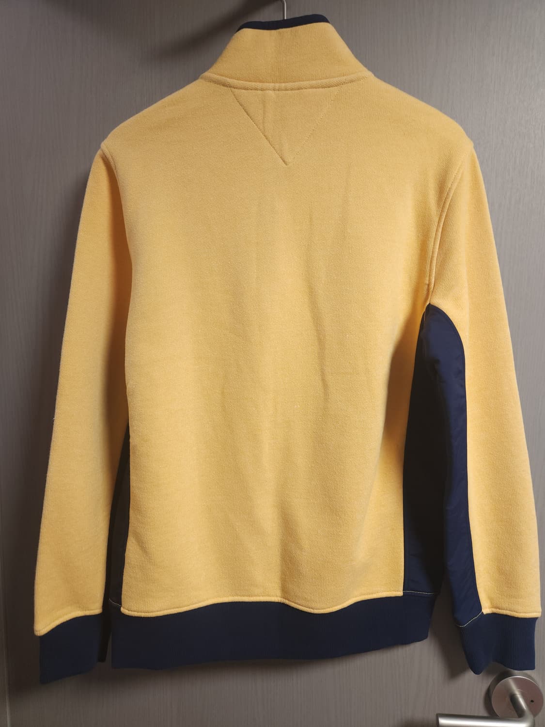 타미힐피거 기모 하프넥 맨투맨, M 상품이미지4