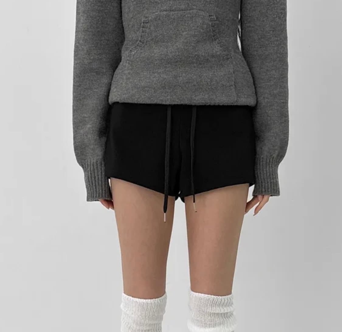 블랙업 제이티 밍크 로우 밴딩 숏팬츠 상품이미지2