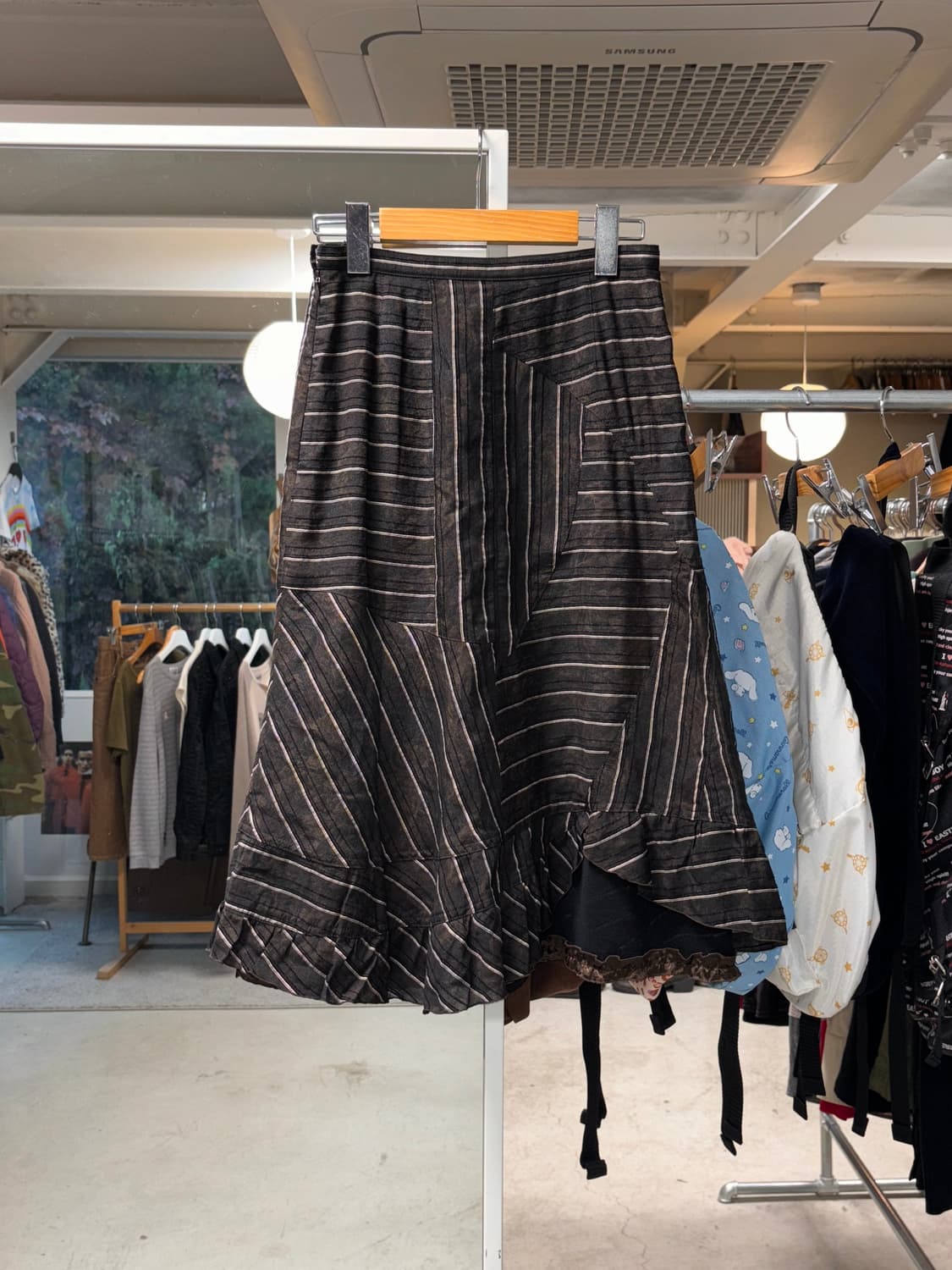 Intellection 프릴 롱스커트 상품이미지2