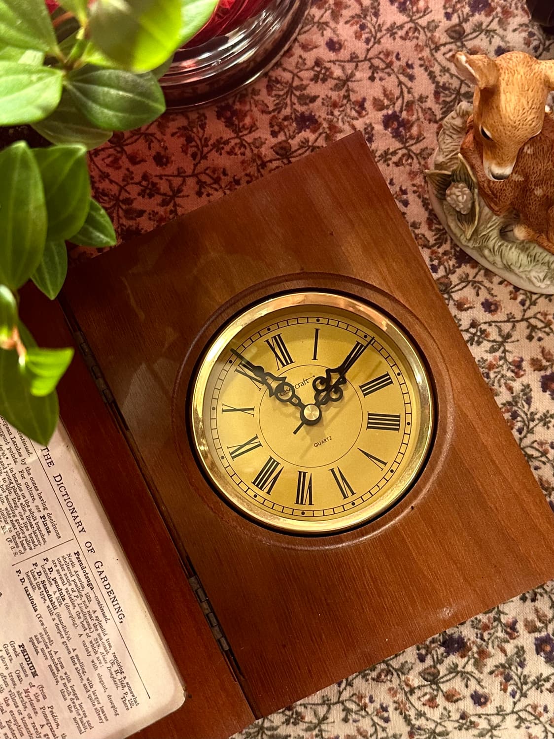 일본 빈티지 월넛 우드 북 커버 디자인 시계 액자 상품이미지2