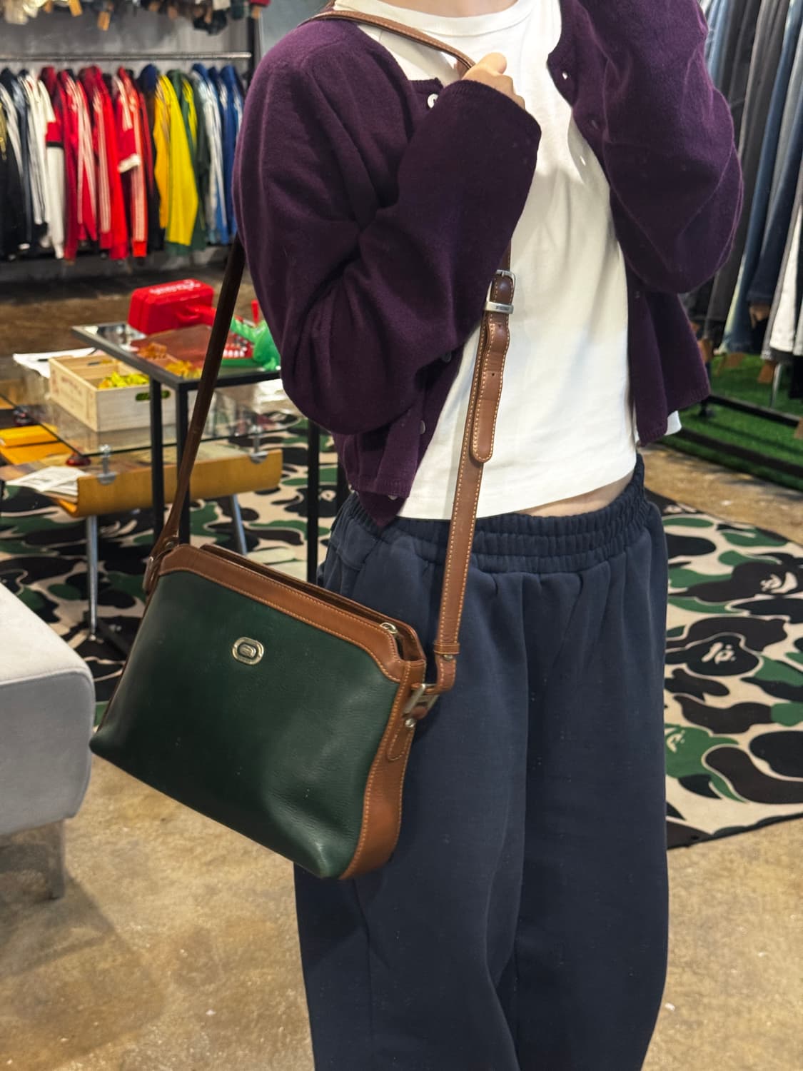 라코스테 클래식 가죽 크로스백 상품이미지7