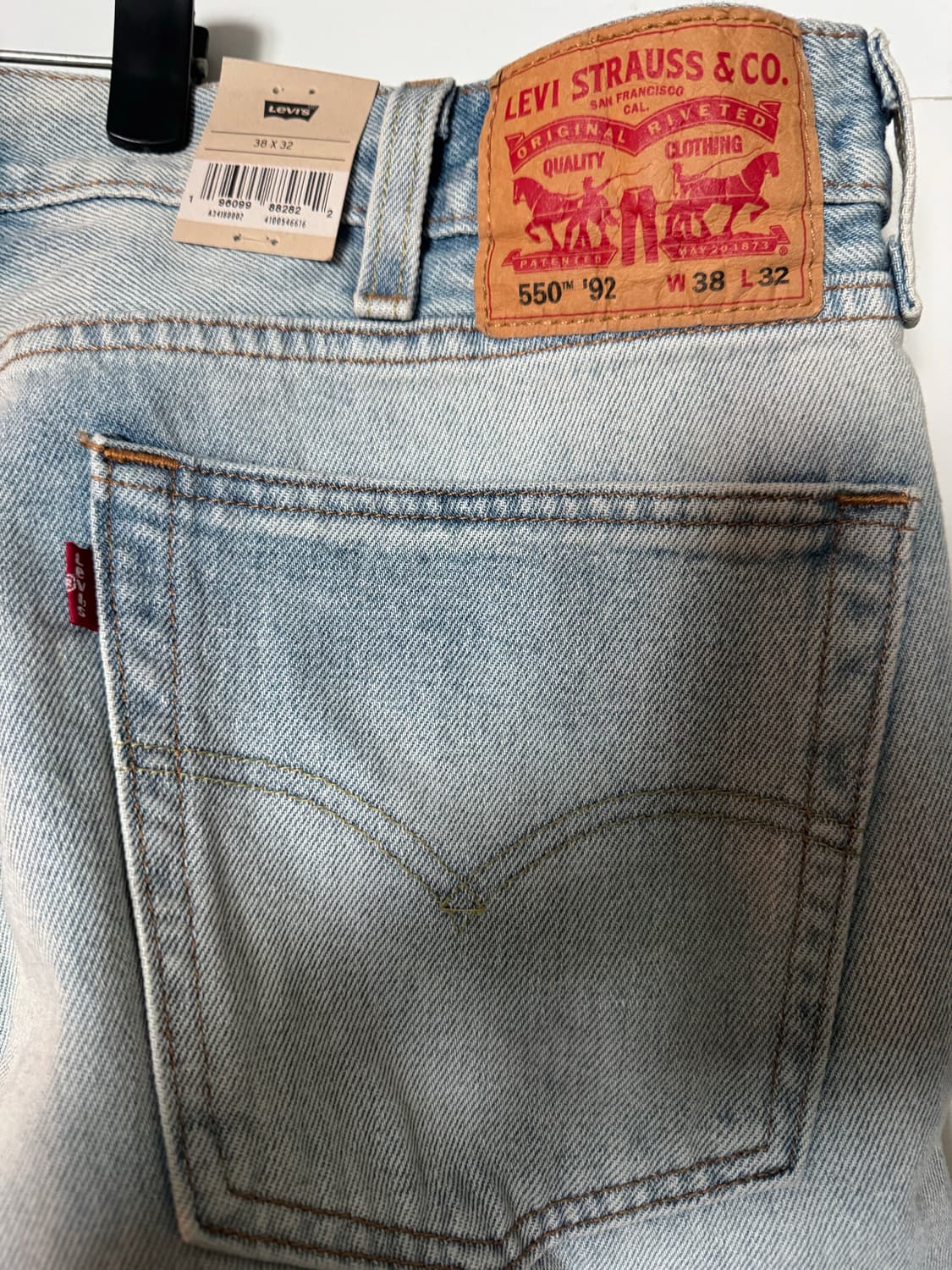 리바이스 페인팅 연청 데님팬츠 550 38사이즈 새제품 상품이미지1