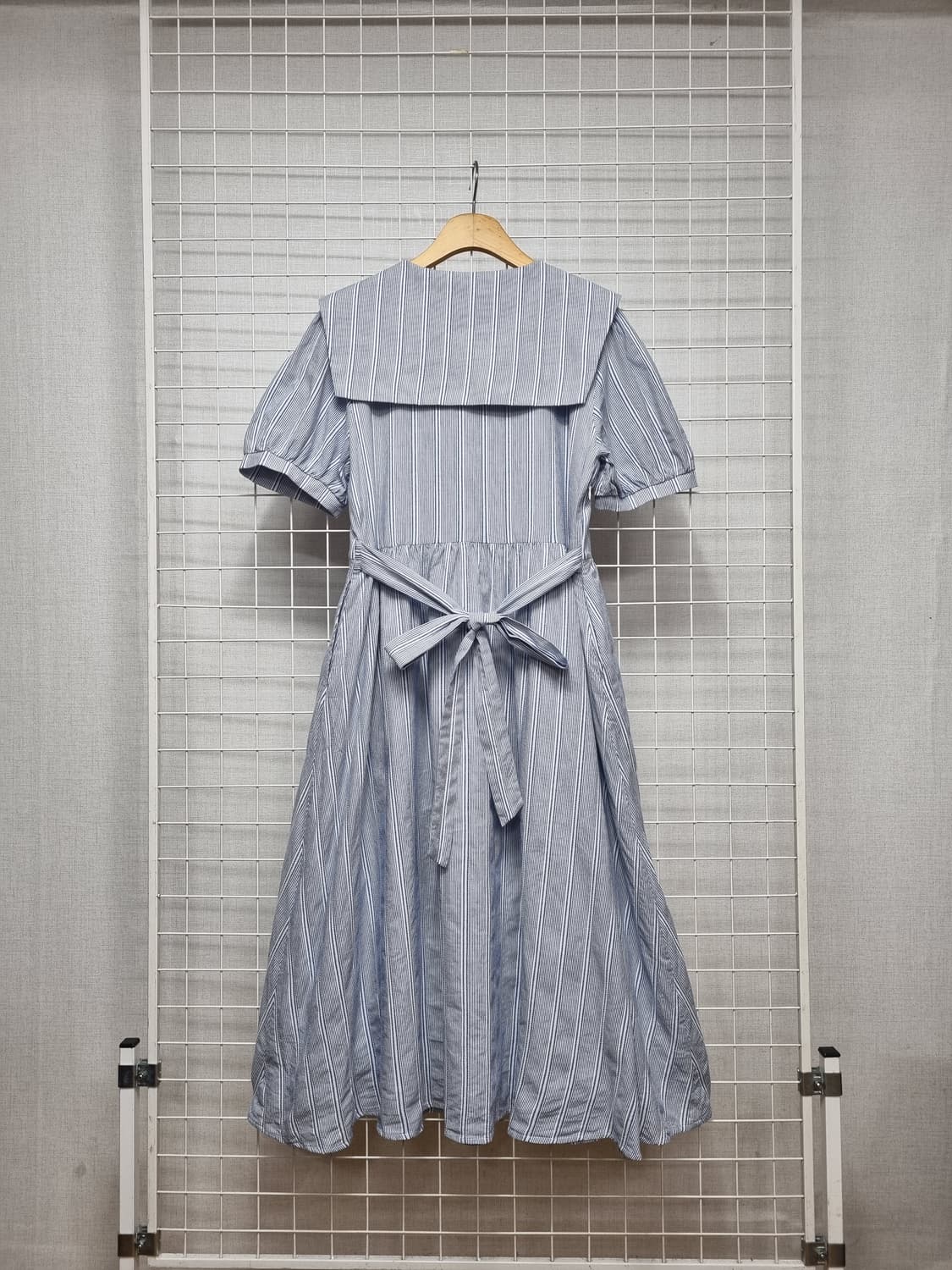 쿠오세 세일러카라 원피스 상품이미지2