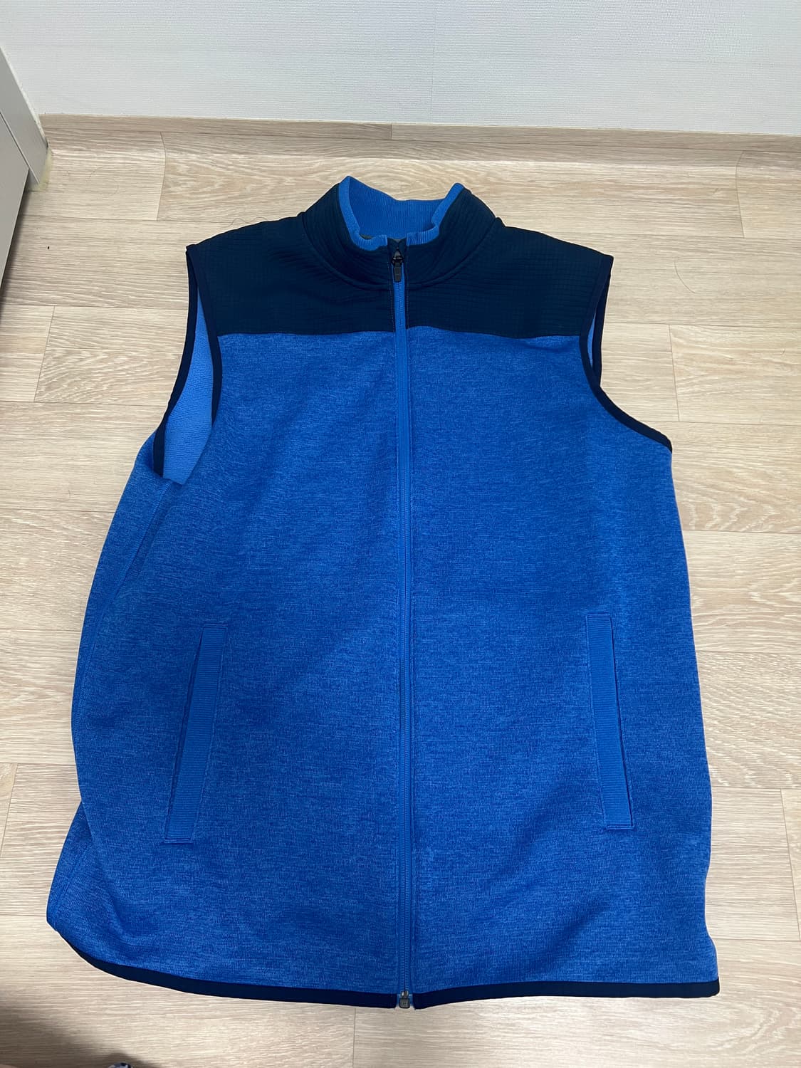 언더아머 조끼 상품이미지1