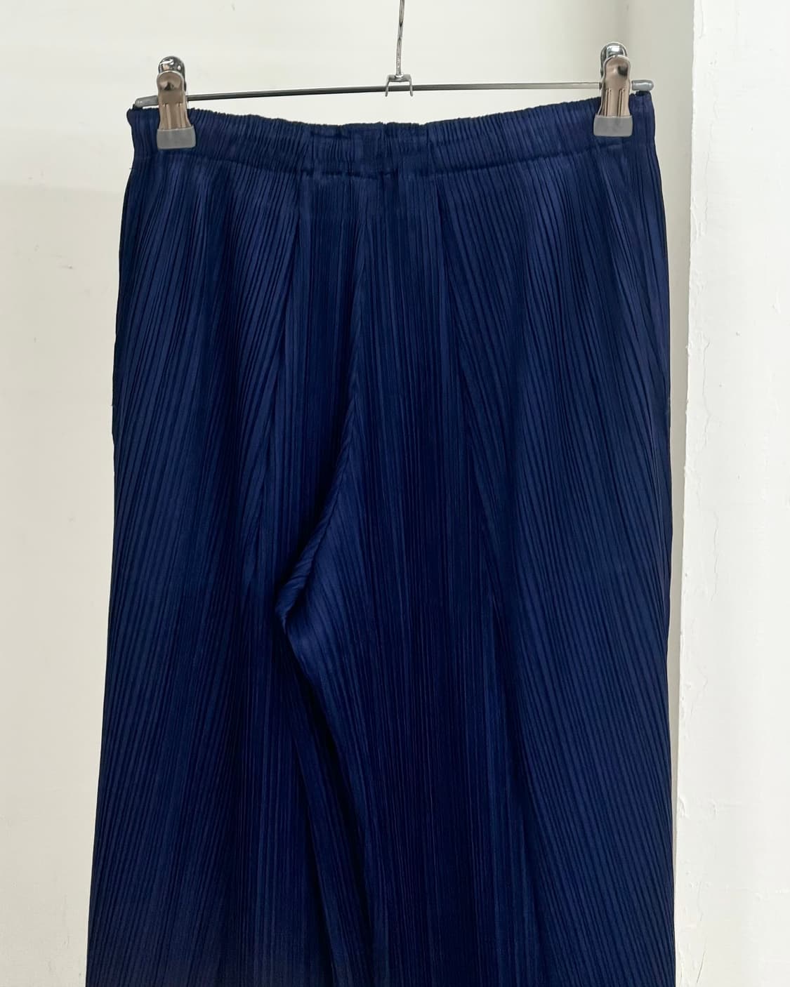 플리츠 플리즈 네이비 블루 플리츠 밴딩 팬츠 상품이미지5