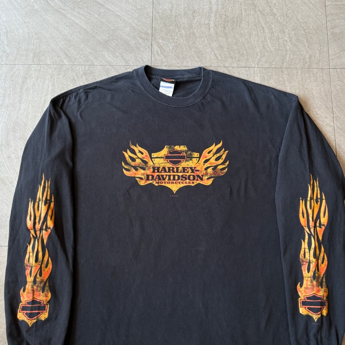 할리데이비슨 블랙 플레임 긴팔 티셔츠 롱슬리브 긴팔티 상품이미지3