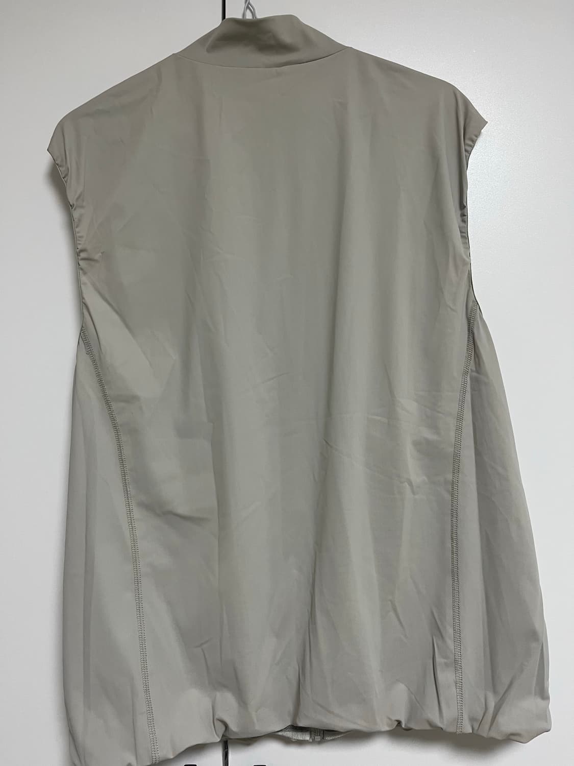 아모멘토 Amomento zipup vest 상품이미지3