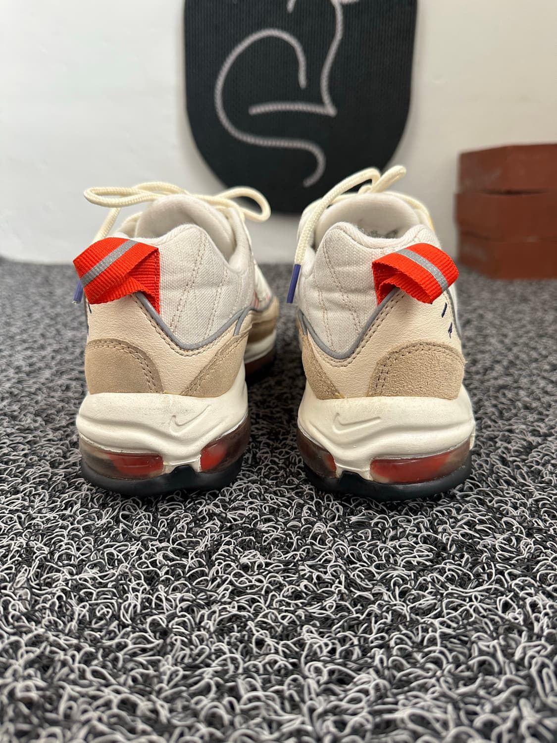 나이키 에어맥스 98 운동화 255mm 상품이미지3